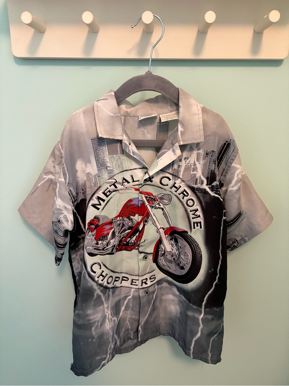 Metal Chrome Choppers Red Motorcycle Print Short-Sleeve Shirt